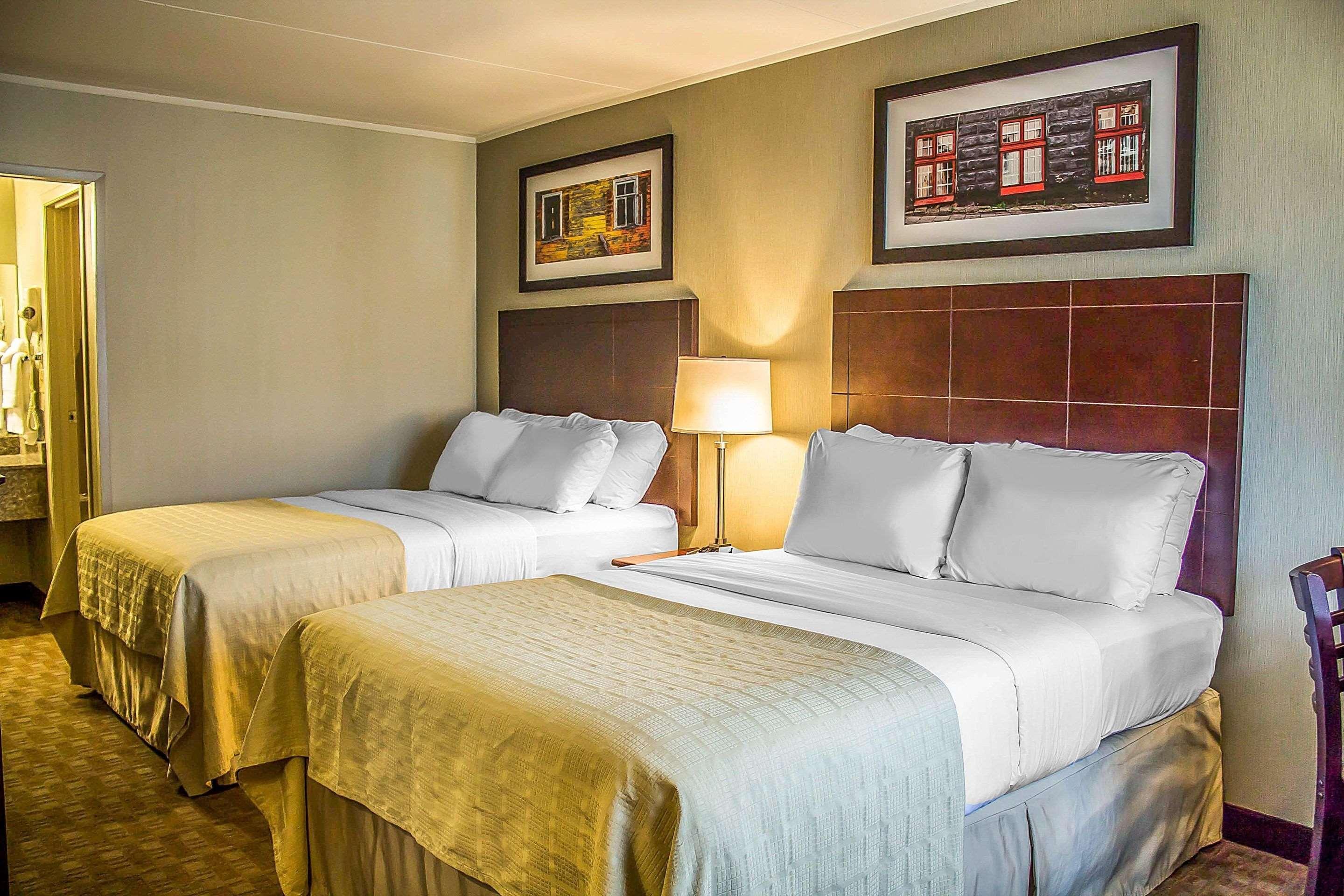 Quality Inn Кембридж Экстерьер фото