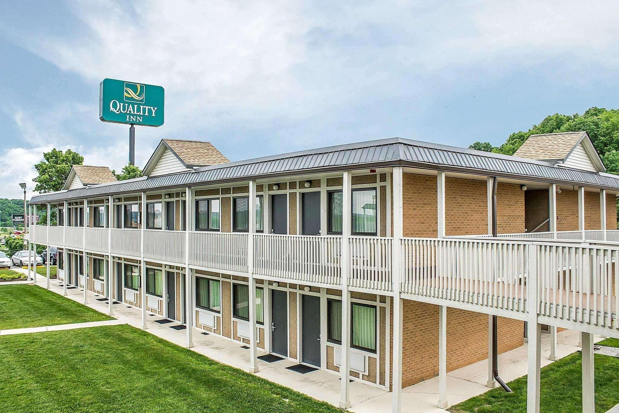Quality Inn Кембридж Экстерьер фото