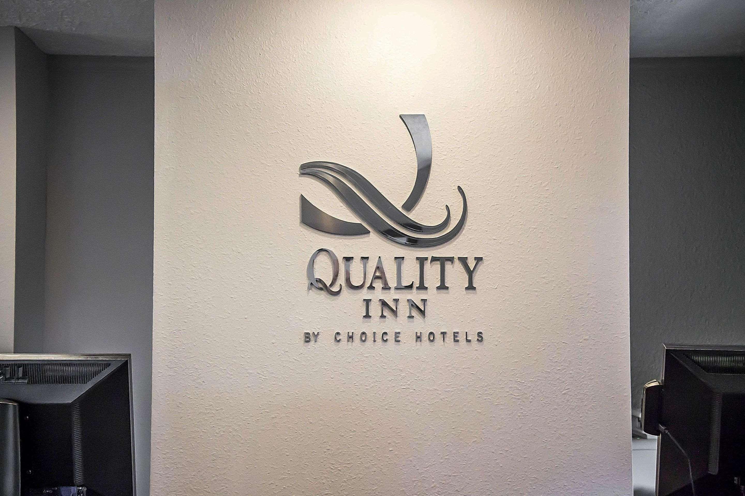 Quality Inn Кембридж Экстерьер фото