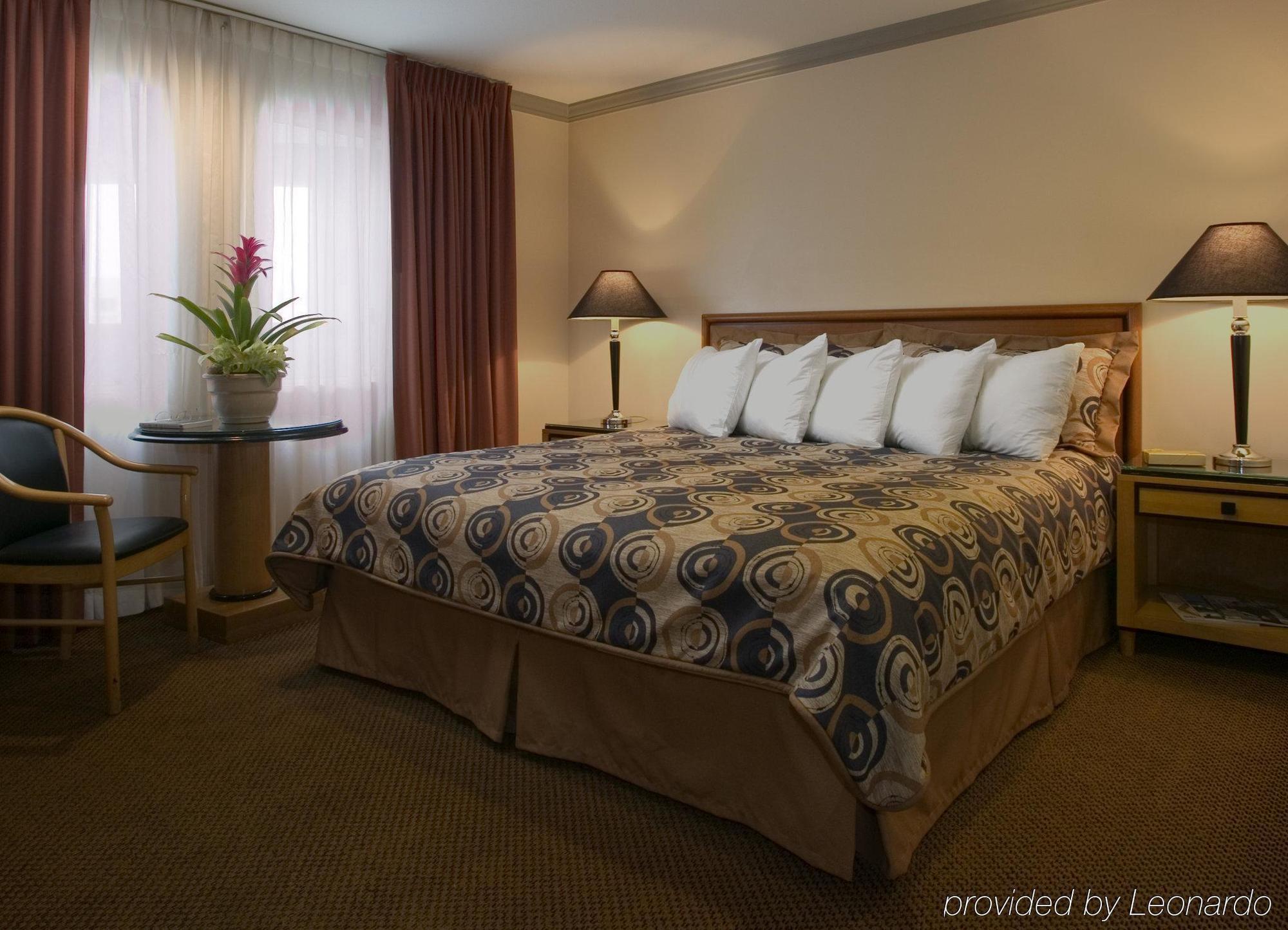 Quality Inn Кембридж Номер фото